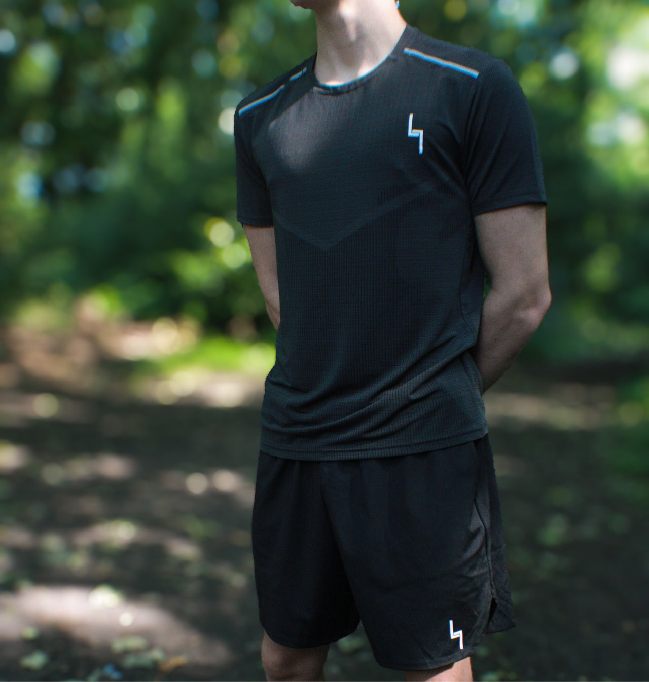 PERFORMANCE TEE GREY