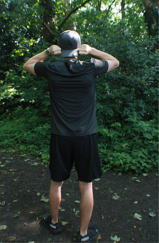 PERFORMANCE TEE GREY