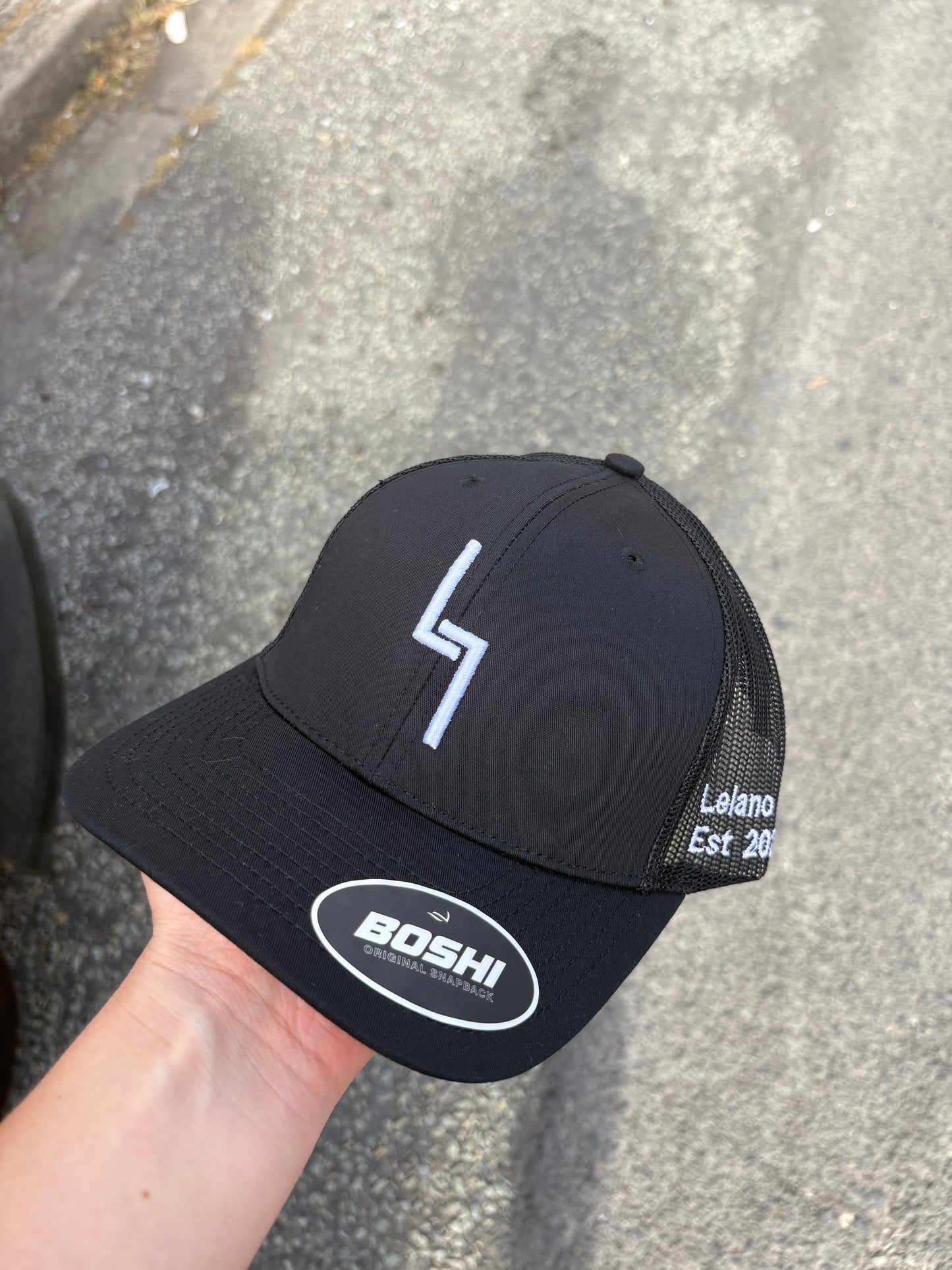 Black/ white og cap